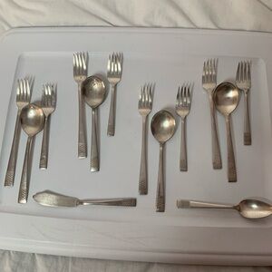 vintage National Silver Co. King Edward Silverplate Cavalcade pattern 1946